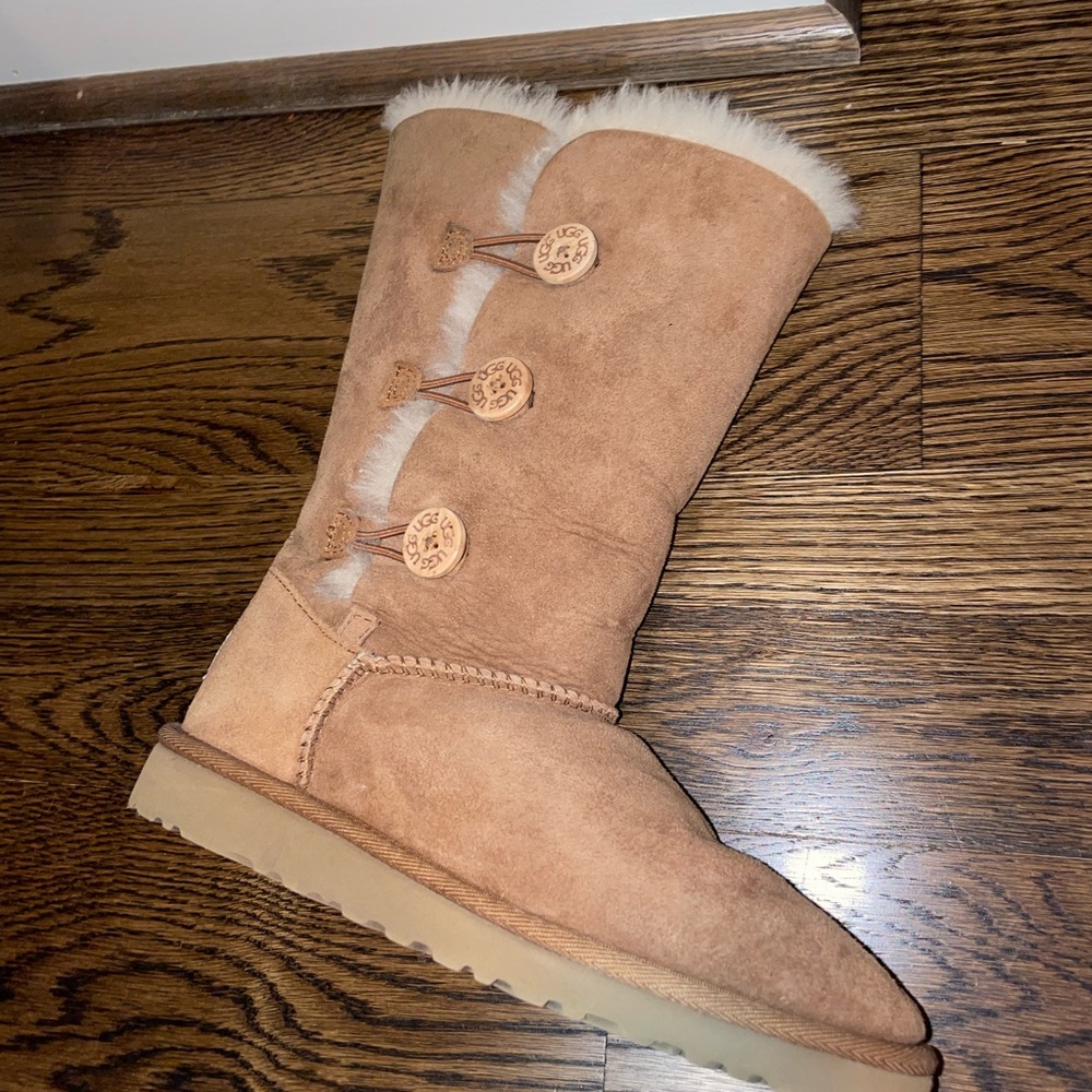 Ugh Bailey Button Boots Triplet - Picture 7 of 9